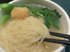 -广东仔港式茶餐厅(银泰店)