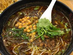 臊子酸辣粉-蓉李记成都名小吃(武汉菱角湖万达店)