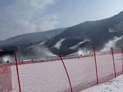 -鳌山滑雪度假区