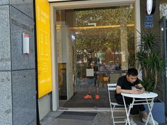 门面-XI·LaundryCafe 喜咖自助洗衣咖啡店