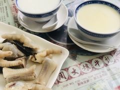 双皮奶-周大娘牛乳(旧寨古村总店)