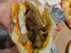 -必胜客(上海华谊新所店)