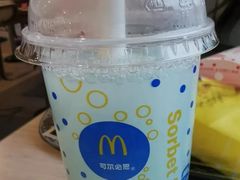 可尔必思特饮-麦当劳(健德桥得来速店)
