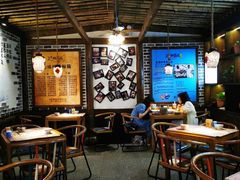 大堂-酒阳蒸经小酒馆(解放碑店)