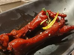 吮指鸡爪-桂满陇天书(南京德基旗舰店)