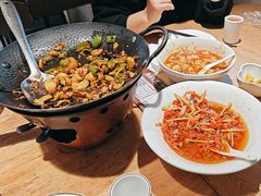-聚鑫朋酸菜肥肠(九龙仓店)