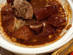 招牌烧鹅皇-避风塘(金山万达店)