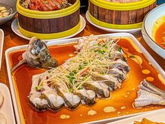 -莲餐厅·湖北菜·潜江小龙虾店(愚园路店)