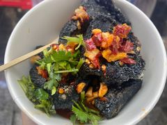 -黑色经典臭豆腐·湖南特产(太平街口店)