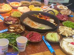 -赵美丽·重庆社区火锅·直营店(火车东站·中豪国际店)