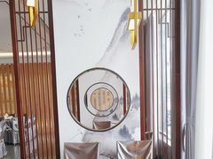 -代术连山回锅肉创始人餐厅(小学店)