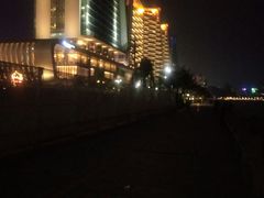 -情侣路