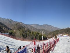 -大别山南武当滑雪场