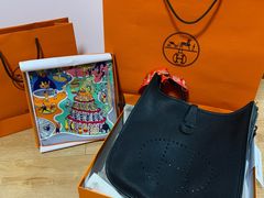 -爱马仕 HERMES(王府井步行街店)