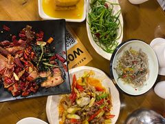 -隔壁老王·家常云南菜(花巷店)