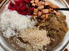 有葡萄干的冰粉-佬肥猫(国华广场店)