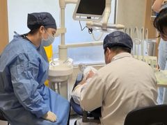 -上海仁爱医院口腔科 · 种植
