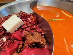 -沸炉重庆老火锅(军事博物馆店)