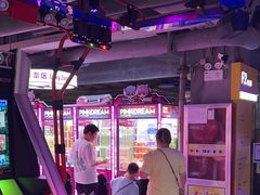 -嗨翻Hi-Fun竞技主题乐园·蹦床亲子生日轰趴(国光1937店)