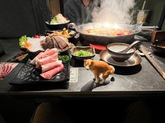 -湊湊火锅·茶憩(杭州湖滨银泰in77店)