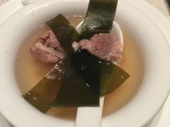 -八府香鸭·啫啫煲(华山路店)