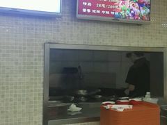 -川山城麻辣香锅(鼎汇美食城店)