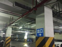 -鼓楼步行街地下停车场