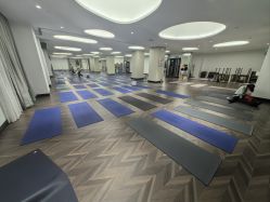 -无界瑜伽普拉提