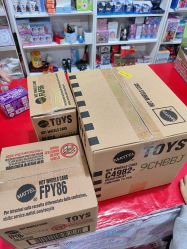 -逝水玩具折扣店