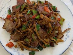 烟笋腊肉钵-新新湘菜馆(新中街二条店)
