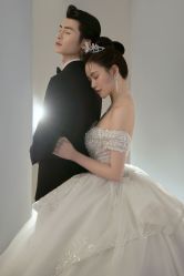 -雨墨婚纱摄影工作室