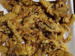 干炸蘑菇-鉳里小馆·烤鱼·大虾·烧鸡公