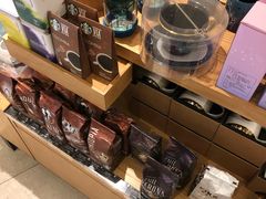 零售区-星巴克臻选(北京银泰店)