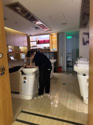 -丝域养发馆