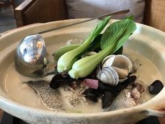 鱼头皇-芳草地度假酒店·野炉中餐厅
