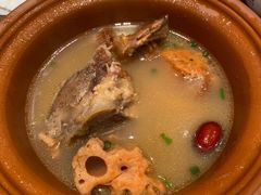 -黄泥岗·地道湖北菜(奥特莱斯店)