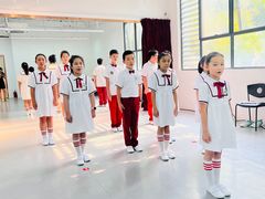 -蓝话筒·少儿成人演讲口才·主持朗诵·戏剧表演(大华第一坊店)