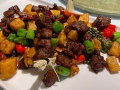 香爆小牛肉粒-大蓉和(一品天下店)