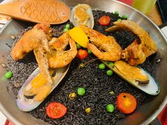 西班牙传统墨鱼汁海鲜饭-四季天方包子