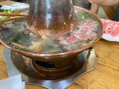 -正宗乌拉满族炭火锅(四平店)