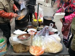 -老婆婆炒饭(小白楼1902欧式风情街店)