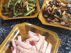 -记忆湘菜馆(芙蓉镇店)