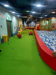 点击看大图 -咔叮卡丁·儿童室内赛车馆