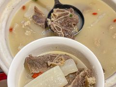 -霄汉牛三鲜湖北砂锅菜(万松园2店)