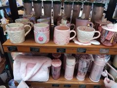 零售区-星巴克臻选(成都宽窄巷子店)