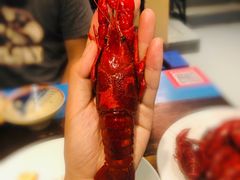 -臻鲜燕海鲜融合餐厅(金陵style店)