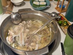 -三个椰子·现砍椰子鸡(金源CBD店)