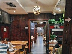-万记麻辣烫国展总店
