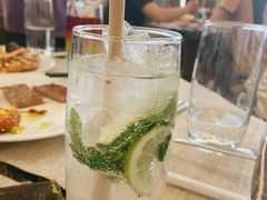 -东方红海鲜百汇(国际大厦店)