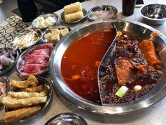 -老成都市井火锅阿泥頭火锅公司(海宁长安佳源中心广场店)